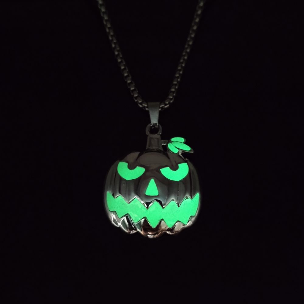 Halloween Ghost Festival Accessories Luminous Pumpkin Pendant Necklace - Bills Deals Halloween decorations